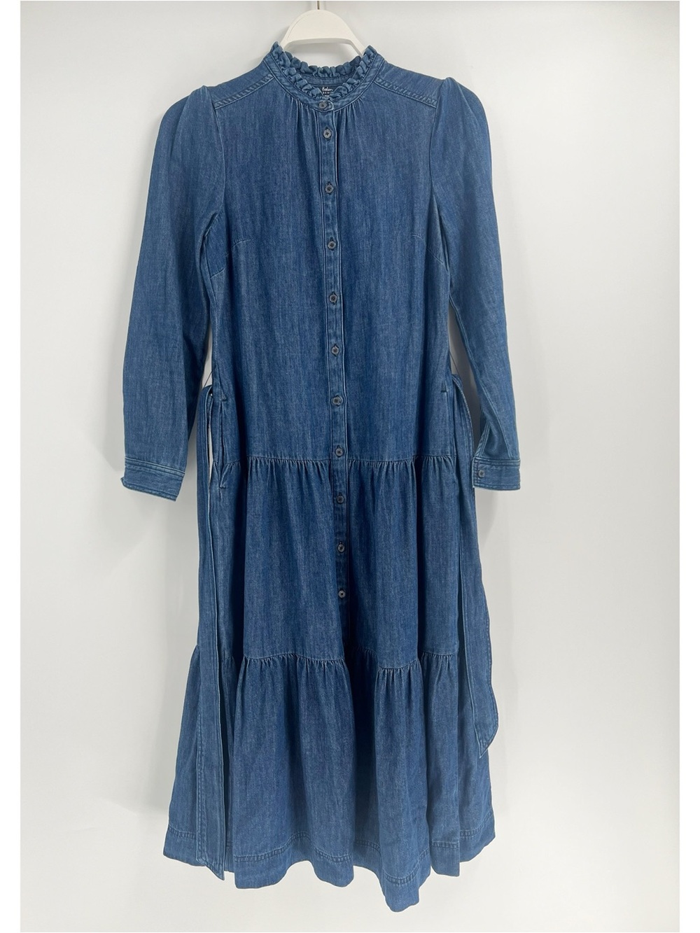 Boden Alba Denim Maxi Dress
Size 8 - Picture 2 of 5